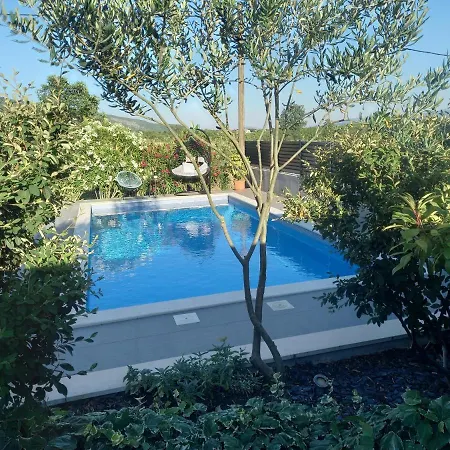 Villa Laura *
